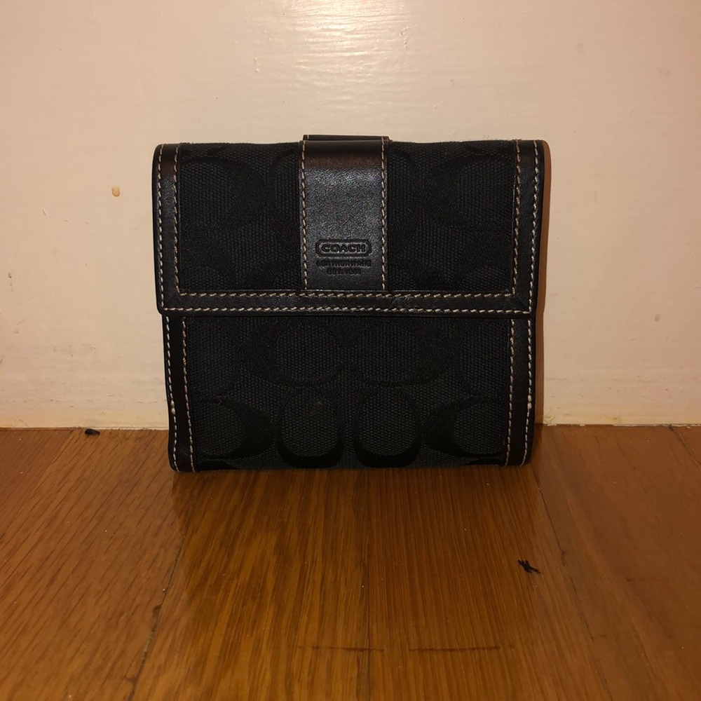 Coach wallet
